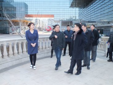  民建遼寧省委主委、省政協副主席武獻華一行到金谷通正檢測公司調研